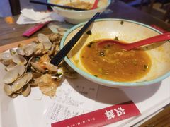 -何记花甲(海岸城旗舰店)