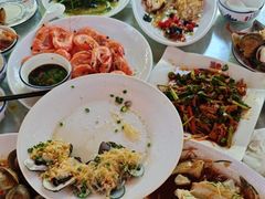 -范饭椰林川湘味海鲜·椰子鸡(三亚湾椰梦长廊店)