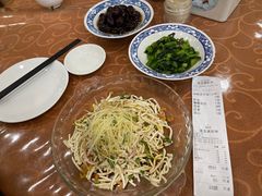 特色烫干丝-洪祥大酒店(大庆东路店)