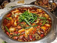 -乡土特色.冷锅鱼.牦牛肉汤锅