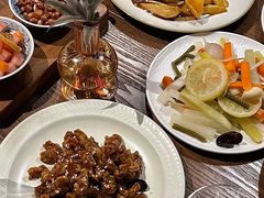 -肆海小川菜酒馆Wine Bistro (青年路店)