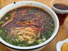 -伊穆祥牛肉面总店·清真