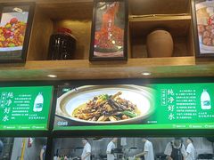 -黄泥岗·地道湖北菜(奥特莱斯店)