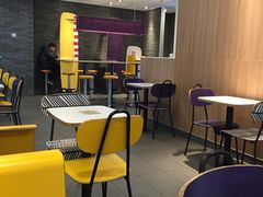 大堂-麦当劳(宁波火车高铁站店)