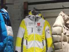 -4+2肆加贰雪具库(上庄店)