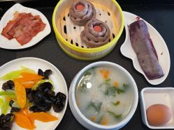 -爱陪伴尊享月子中心(国际店)