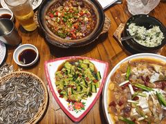 -黄弟大排档·湖南菜·小龙虾·小海鲜(凯旋北路店)