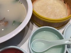 -梅利汴京烤鸭•开封豫菜地标店(东大街店)
