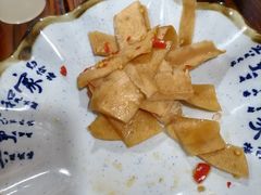 -小球滚滚湘菜馆·烤鱼·口味虾(太平街店)