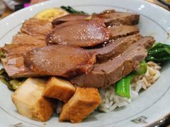 -狮头牌卤味研究所·卤味饭(花城汇南区店)