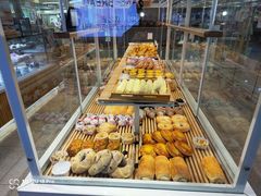 -焙丽拾光(麦凯乐直营店)