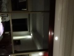 -天下凤凰大酒店