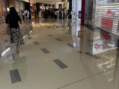 -喜茶(深圳万象城黑金店)