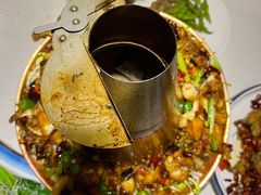 铜锅牛蛙-蛙蛙叫干锅年代(簋街总店)