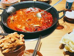 -乐闹闹重庆火鍋(民治店)
