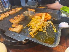 -Dombe豚(黑猪肉街店)