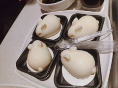 慕斯酸奶兔-海底捞火锅(龙岗星河COCO Park店)