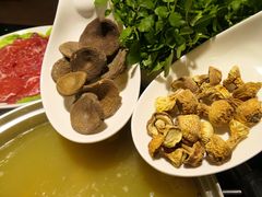 -丫丫汤膳打边炉(宏府408坊店)