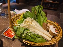 -同仁四季椰子鸡(海岸城天利店)
