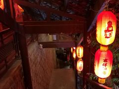 -野山舂·贵州现舂酸汤牛肉(东山店)