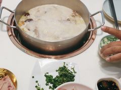 -洪氏嗨捞·猪肚鸡火锅(阳光天地店)