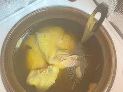 -煨阿婆营养煨汤(闵行店)