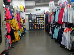 -迪卡侬(顺峰山店)