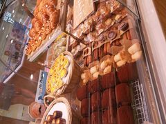 -巴黎贝甜(华堂新辰汇店)