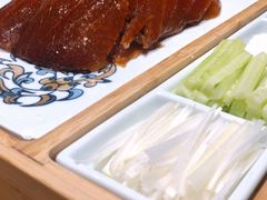 味莊招牌烤鸭-味莊·青岛菜(云霄路店)