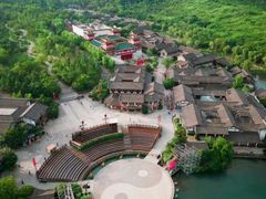 -茅山东方盐湖城景区