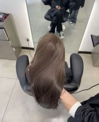 -首脑美发沙龙