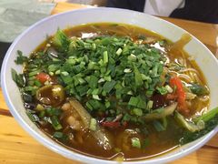 -越洋肖氏老米线(杨家坪店)
