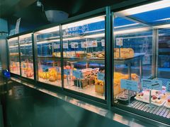 面包甜点陈列柜-LELECHA乐乐茶(新街口大洋店)