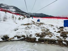 -鳌山滑雪度假区