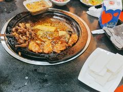 -牛得很·鲜牦牛肉烧烤·牛羊肉菌汤锅(康定店)