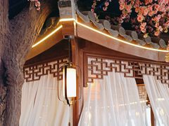 -荷塘秋月·本帮江浙菜(国权路店)