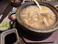 松茸清远鸡暖锅-将太无二·北美传奇寿司(荟聚购物中心西红门店)