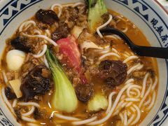 -蒙自源米线大王(信利城市广场店)