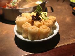香炸腐皮-左庭右院鲜牛肉火锅(新梅广场店)