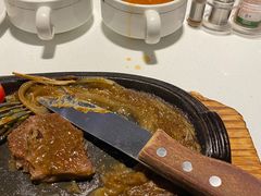 -爱丽丝牛排西餐厅(光谷步行街店)