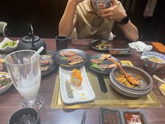 -本寻烧肉酒场(双井店)