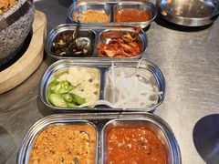 -哈哈碳都·牛肋条无限自助烤肉(台江万达店)