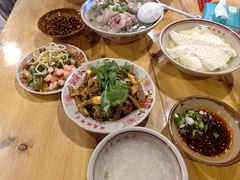 -老方桌烂蹄花川菜馆(九龙坡店)