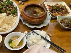 -小厨子私房菜·云南美食店