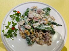 脆秋葵坚果沙拉-卫鼎轩·家宴(水上公园店)
