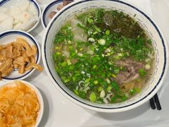 酸菜牛肉拉面-陇兴楼兰州拉面(西安咸阳国际机场店)