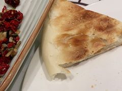 -丹江口渔村·湘味厨房(桃园店)