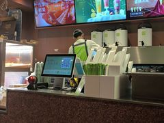 -奈雪的茶(华侨城创意园店)