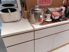 -红渡小香·牛肉麻辣香锅(车站南路店)