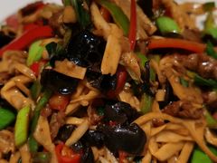 -巴扎屋大盘鸡·新疆菜(汇嘉时代店)